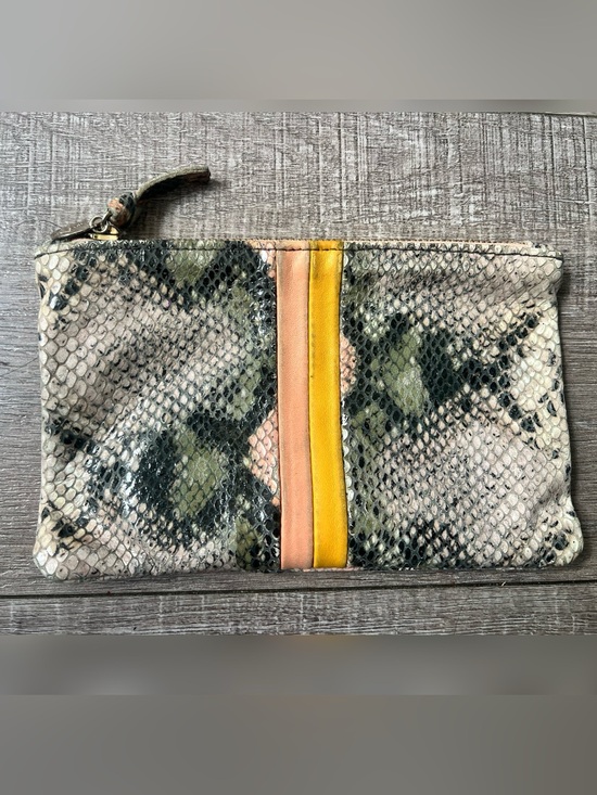 Clare V Handbags - Clare Vivier Leather clutch bag zip pouch multicolor
